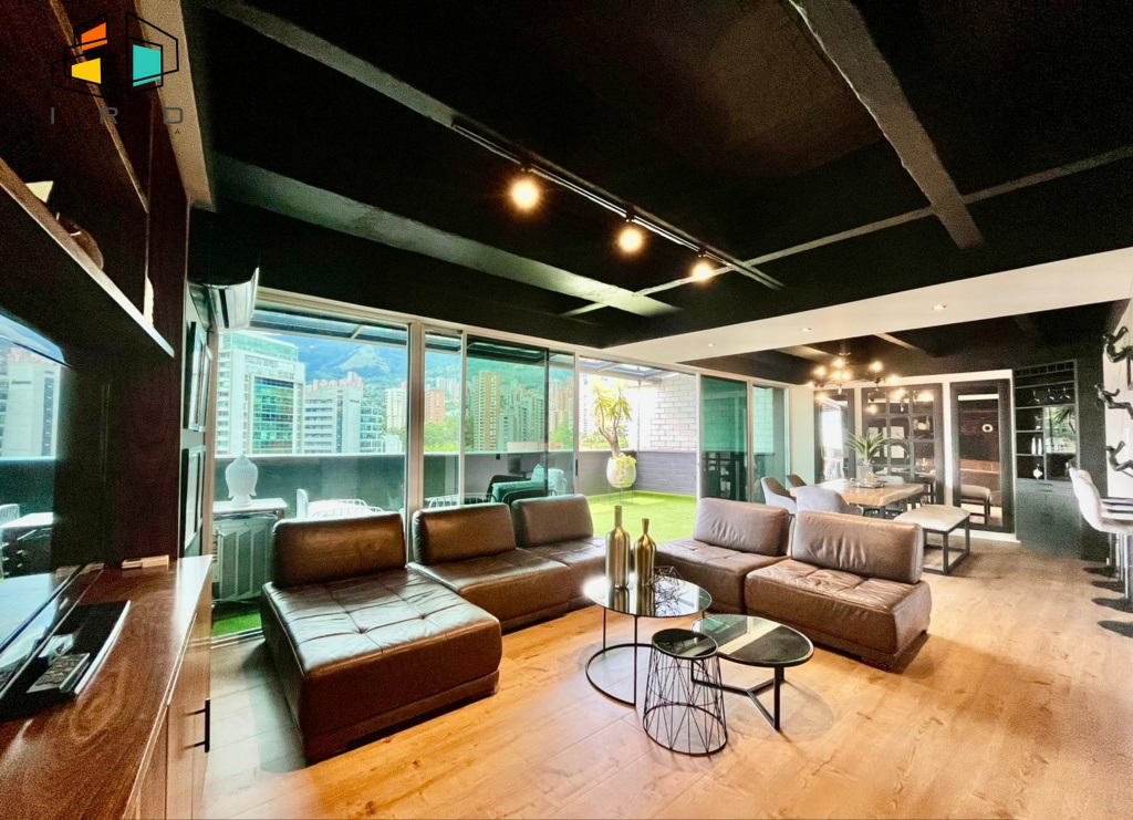 Apartamento en arriendo en Los Balsos No.2, Medellín · foto 6 de 24