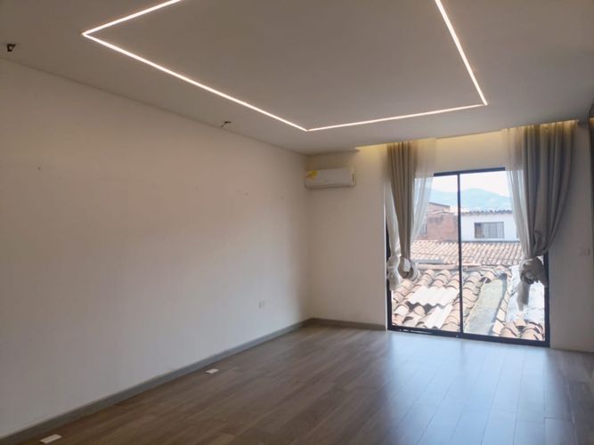 Oficina en arriendo en Santa Fe, Medellín, 178 m² · foto 3 de 20