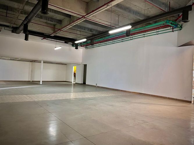 Local en venta en Jesus Nazareno, Medellín, 200 m² · foto 11 de 22