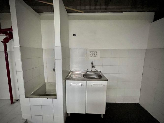 Local en venta en Jesus Nazareno, Medellín, 200 m² · foto 14 de 22