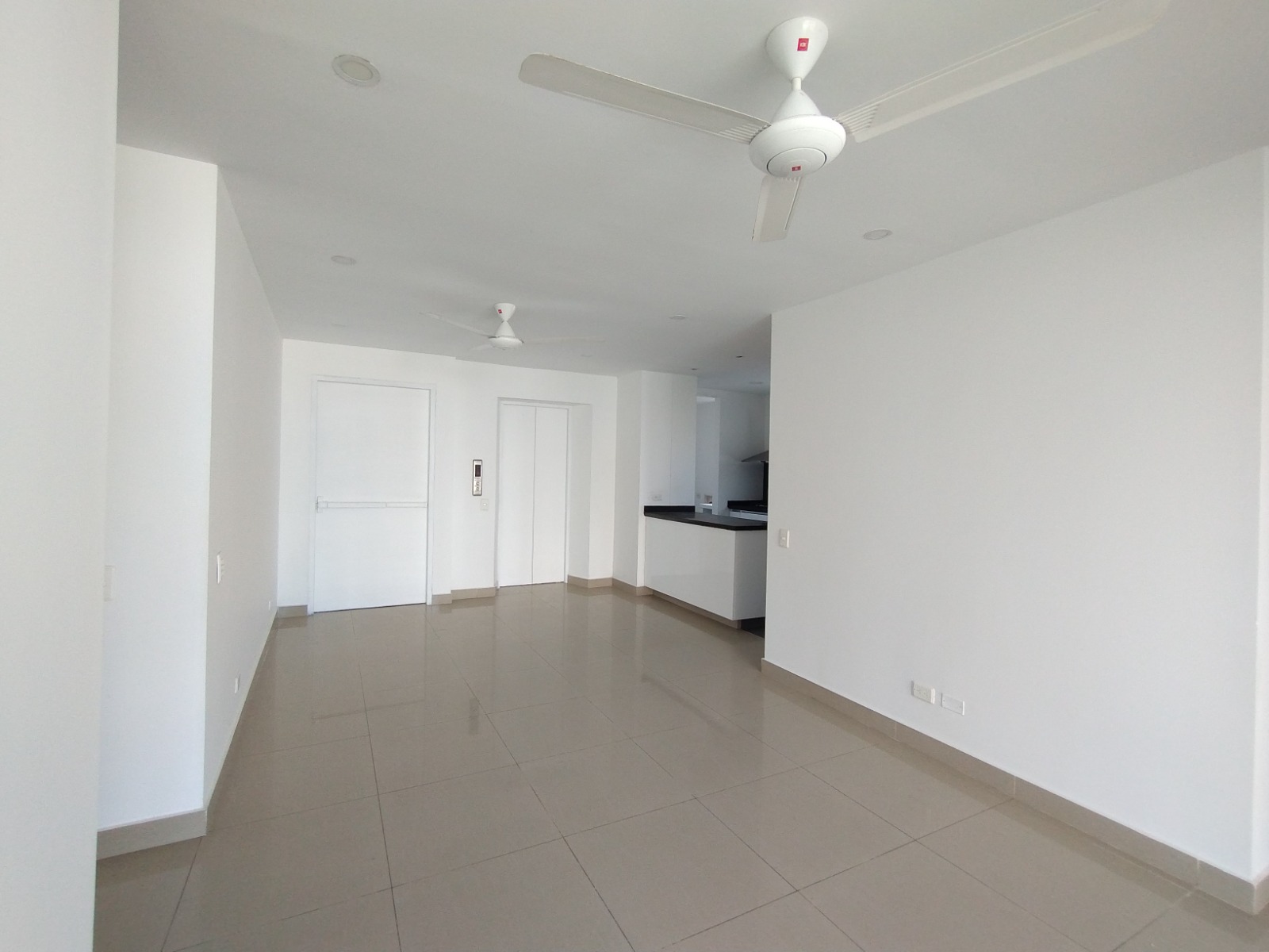 Apartamento en arriendo en El Castillo, Barranquilla · foto 3 de 20