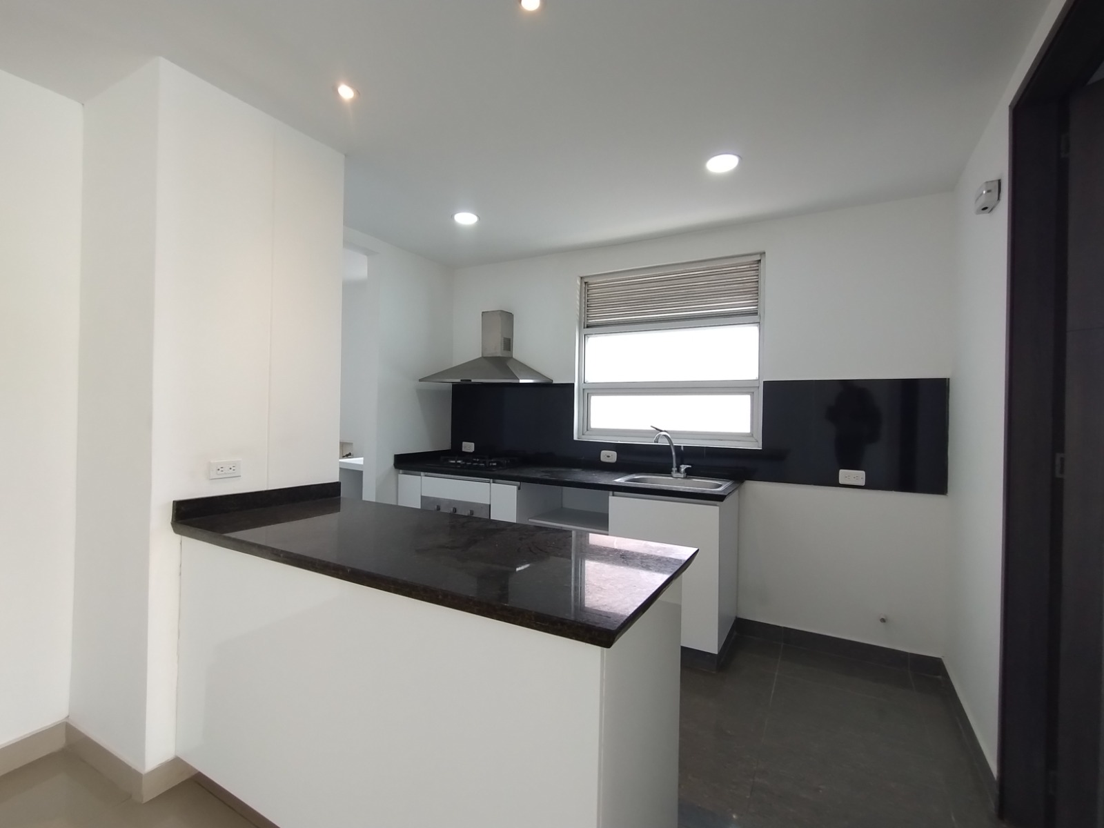 Apartamento en arriendo en El Castillo, Barranquilla · foto 6 de 20