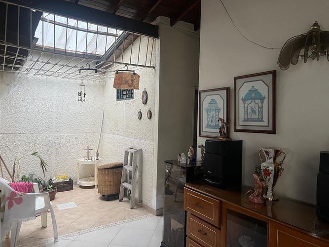 Casa de 6 alcobas en venta en Belén, Medellín, 350 m² · foto 5 de 19