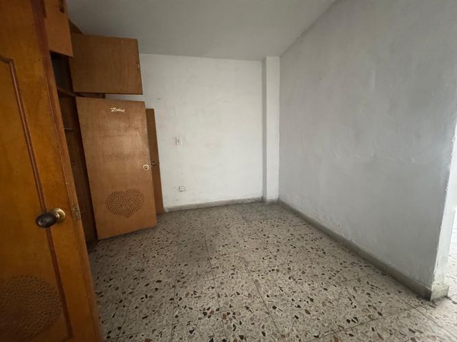 Casa de 4 alcobas en venta en Asturias, Itagüí, 101 m² · foto 14 de 15