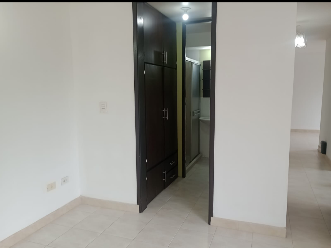 Apartamento en venta en Condina, Pereira · foto 4 de 7