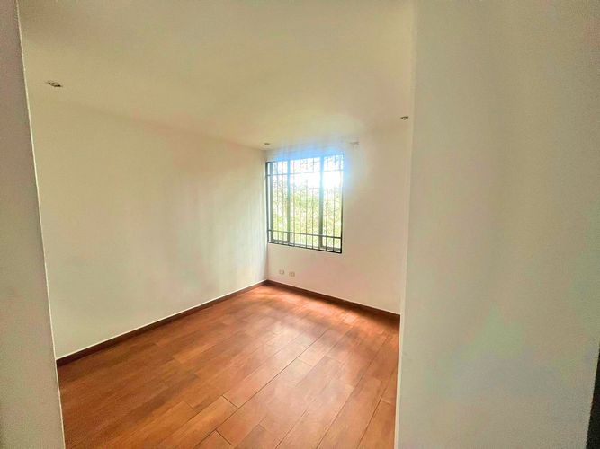 Apartamento de 3 alcobas en venta en El Faro, Rionegro, 82 m² · foto 8 de 17