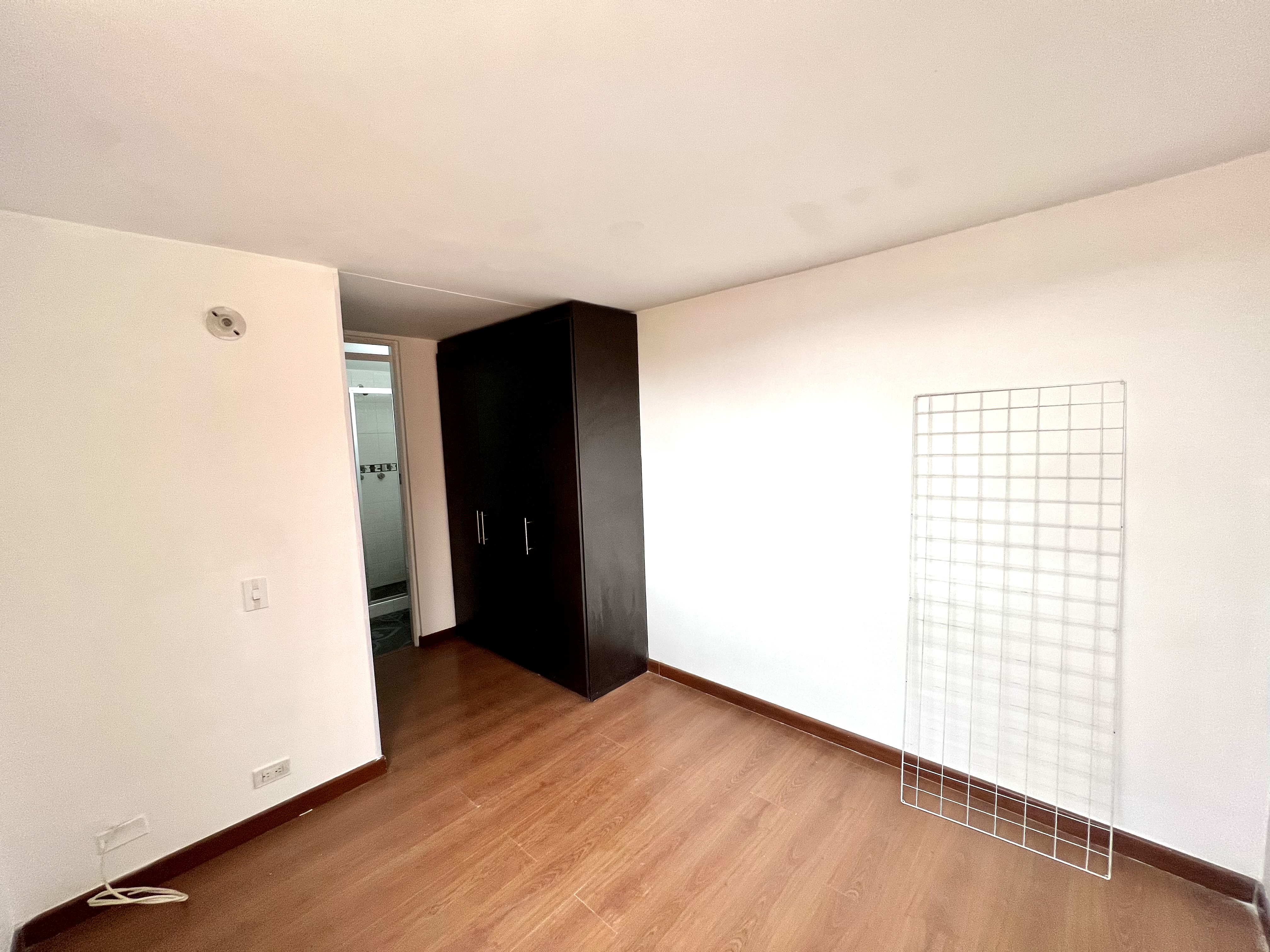 Apartamento en venta en Villa De Cafam, Bogotá · foto 6 de 17