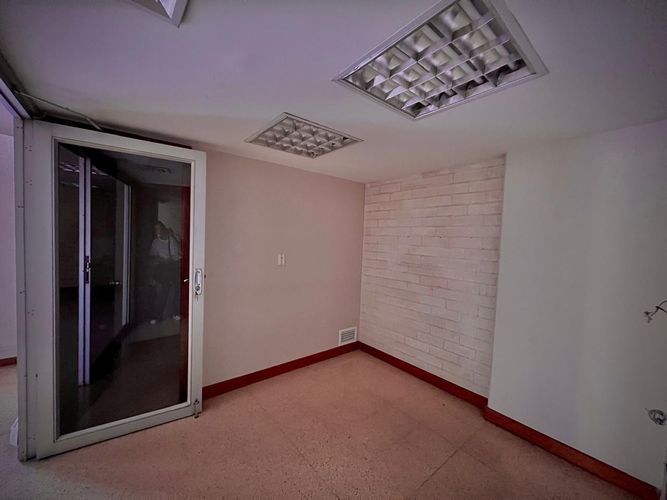 Oficina en venta en Las Vegas, Envigado, 319 m² · foto 16 de 24