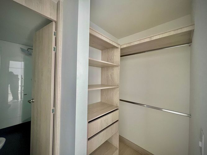 Apartamento de 2 alcobas en venta en La Doctora, Sabaneta, 79 m² · foto 10 de 19