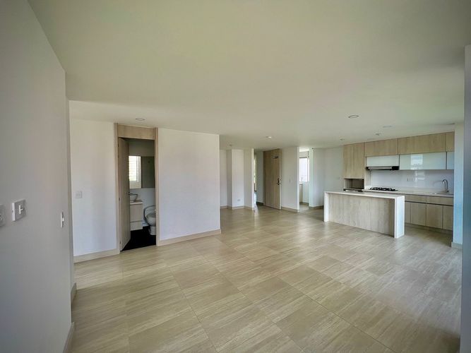Apartamento de 2 alcobas en venta en La Doctora, Sabaneta, 79 m² · foto 15 de 19