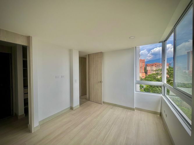 Apartamento de 2 alcobas en venta en La Doctora, Sabaneta, 78 m² · foto 4 de 17