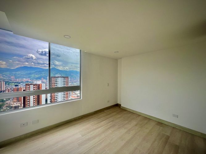 Apartamento de 2 alcobas en venta en La Doctora, Sabaneta, 78 m² · foto 15 de 17