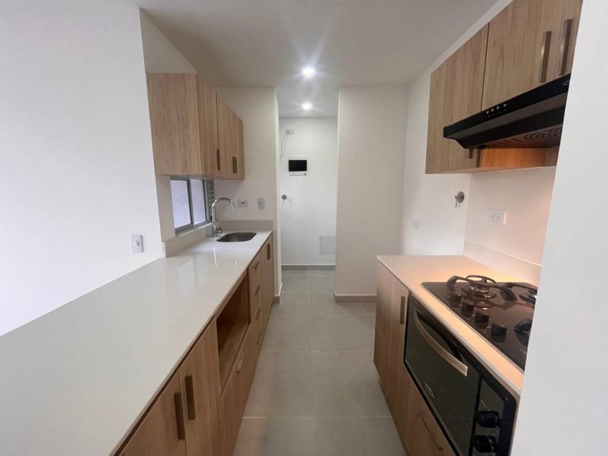 Apartamento en arriendo en Santa Ana, Rionegro · foto 3 de 15