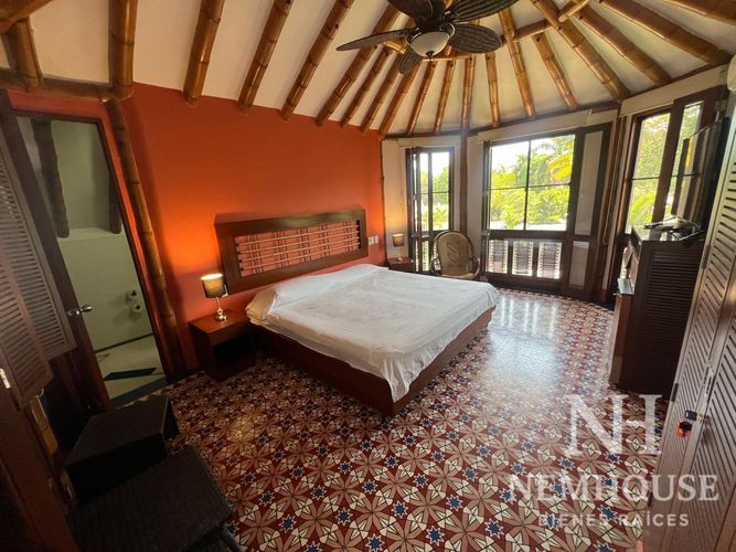 Casa de 4 alcobas en venta en Ricaurte, 1057 m² · foto 7 de 21