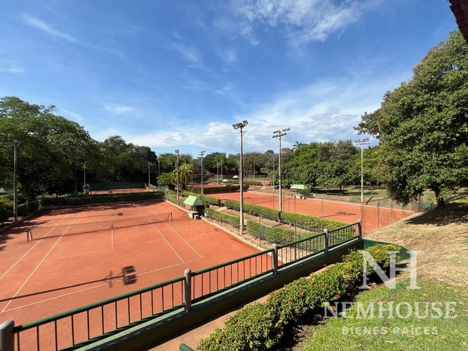 Casa de 4 alcobas en venta en Ricaurte, 1057 m² · foto 17 de 21