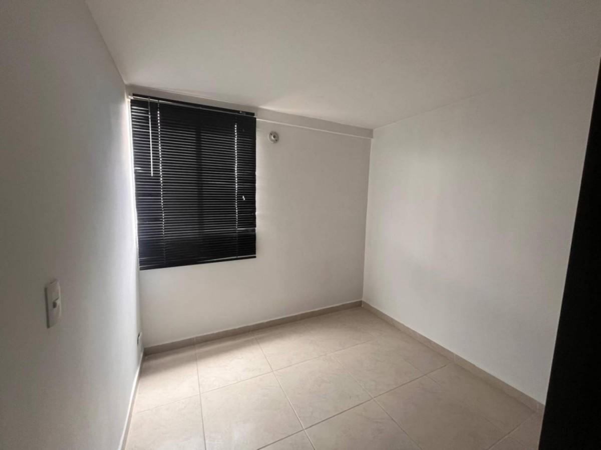 Apartamento en arriendo en Santa Ana, Rionegro · foto 4 de 13