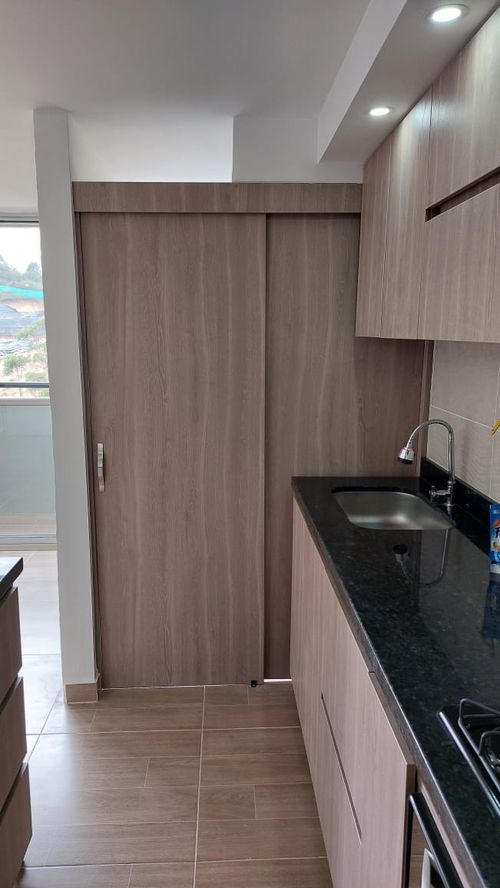 Apartamento de 2 alcobas en venta en El Porvenir, Rionegro, 52 m² · foto 2 de 24