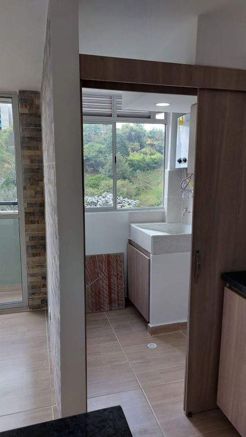 Apartamento de 2 alcobas en venta en El Porvenir, Rionegro, 52 m² · foto 19 de 24