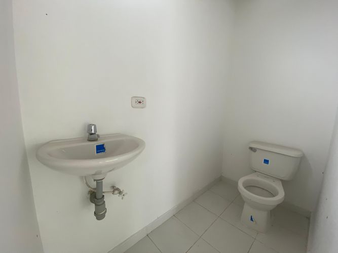 Local en arriendo en La Ceja, 100 m² · foto 10 de 10