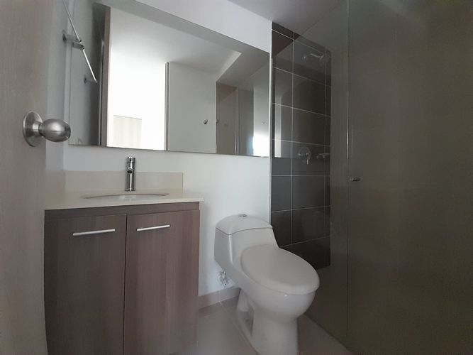 Apartamento de 3 alcobas en arriendo en Monteazul, Sabaneta, 85 m² · foto 3 de 20