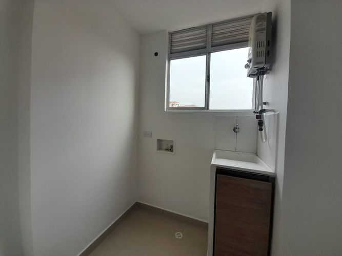 Apartamento de 3 alcobas en arriendo en Monteazul, Sabaneta, 85 m² · foto 19 de 20
