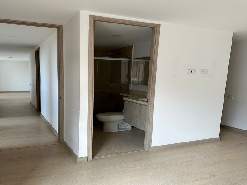 Apartamento en venta en Las Mercedes, Marinilla · foto 12 de 17