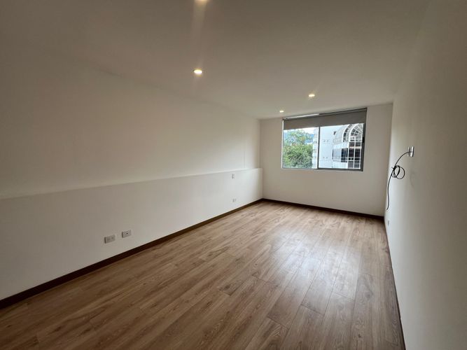 Apartamento de 2 alcobas en arriendo en El Poblado, Medellín, 83 m² · foto 19 de 20