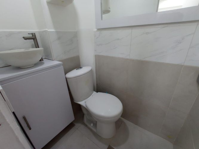 Local en venta en Cerros De Guadalcanal, Envigado, 20 m² · foto 4 de 5