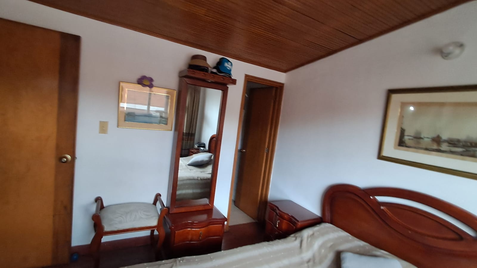 Casa en venta en La Esmeralda, Bogotá · foto 14 de 16