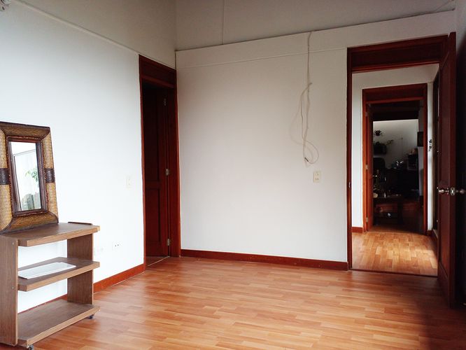 Casa de 5 alcobas en venta en Loma Del Chocho, Envigado, 344 m² · foto 10 de 16