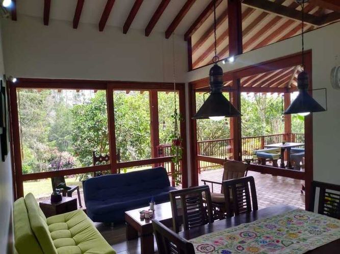 Finca en venta en El Carmen De Viboral, El Carmen de Viboral, 250 m² · foto 2 de 13