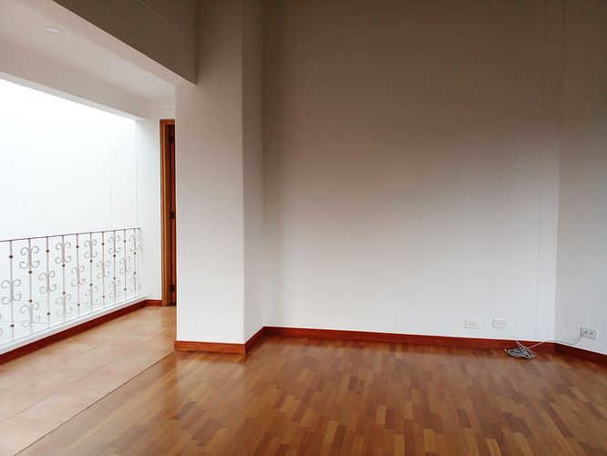 Casa de 3 alcobas en venta en Mesa, Envigado, 274 m² · foto 9 de 20