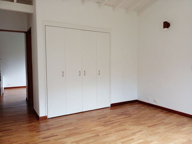Casa de 3 alcobas en venta en Mesa, Envigado, 274 m² · foto 14 de 20