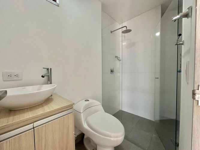 Apartamento de 3 alcobas en venta en Laureles, Medellín, 86 m² · foto 13 de 13