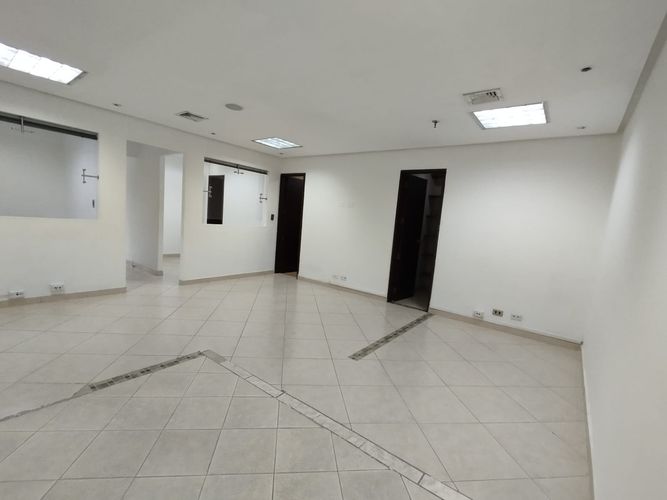 Oficina en arriendo en La Ceja, 60 m² · foto 2 de 20
