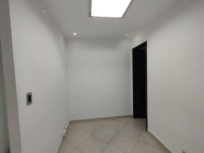 Oficina en arriendo en La Ceja, 60 m² · foto 8 de 20