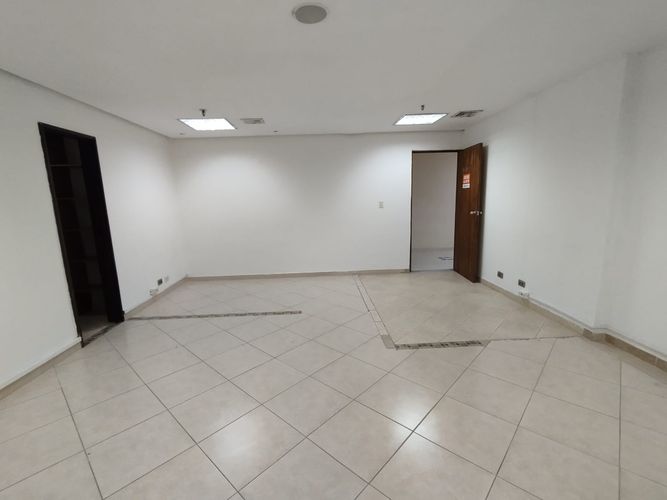 Oficina en arriendo en La Ceja, 60 m² · foto 13 de 20