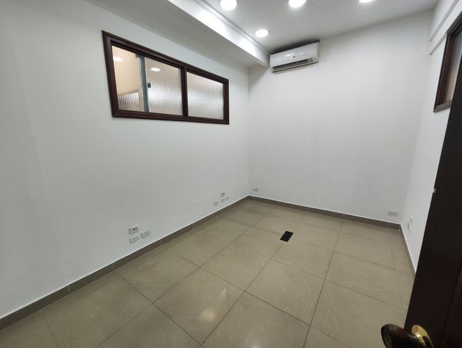 Oficina en arriendo en La Ceja, 140 m² · foto 7 de 17