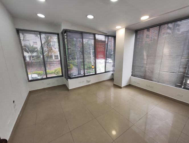 Oficina en arriendo en La Ceja, 140 m² · foto 10 de 17