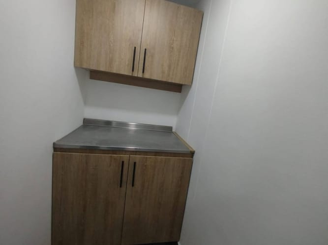 Oficina en arriendo en Villa Carlota, Medellín, 88 m² · foto 7 de 9