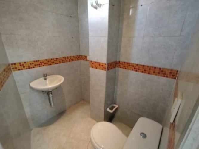 Oficina en arriendo en Villa Carlota, Medellín, 88 m² · foto 8 de 9