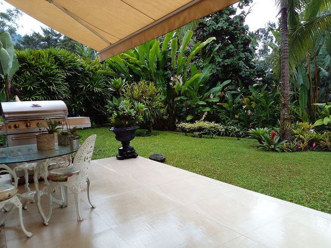 Casa de 3 alcobas en venta en El Poblado, Medellín, 640 m² · foto 10 de 20