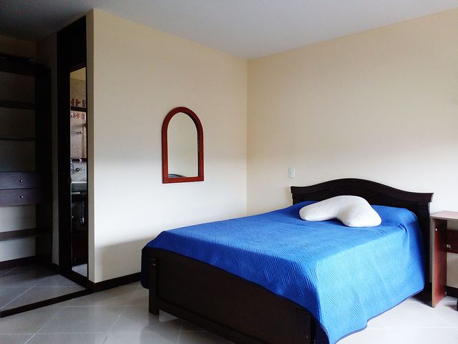 Casa de 4 alcobas en venta en Escobero, Envigado, 350 m² · foto 9 de 20