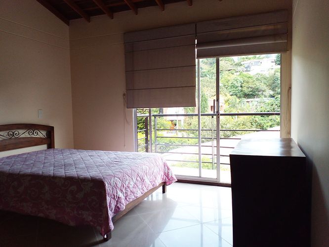 Casa de 4 alcobas en venta en Escobero, Envigado, 350 m² · foto 11 de 20