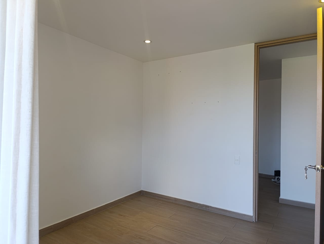 Apartamento en arriendo en El Poblado, Medellín · foto 11 de 18