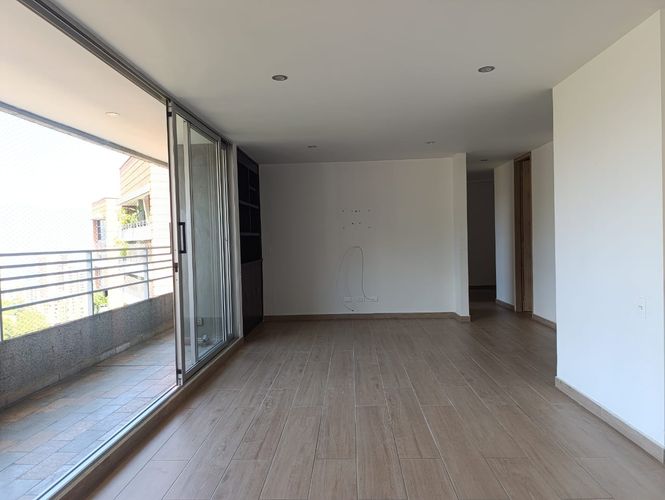 Apartamento en arriendo en El Poblado, Medellín · foto 7 de 18