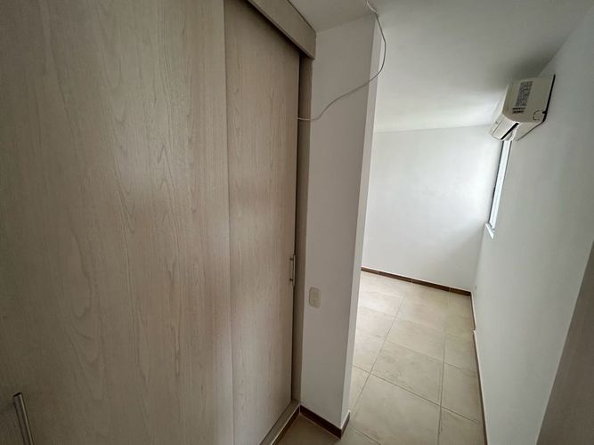 Apartamento de 2 alcobas en venta en Valle Del Lili, Jamundí, 58 m² · foto 7 de 19