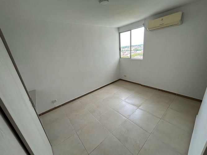 Apartamento de 2 alcobas en venta en Valle Del Lili, Jamundí, 58 m² · foto 12 de 19