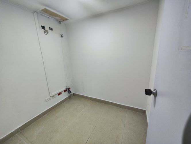 Local en arriendo en El Poblado, Medellín, 84 m² · foto 5 de 10
