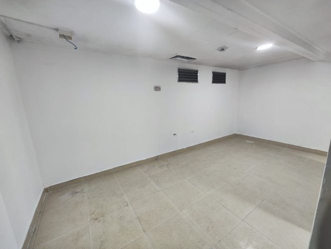 Local en arriendo en El Poblado, Medellín, 84 m² · foto 10 de 10